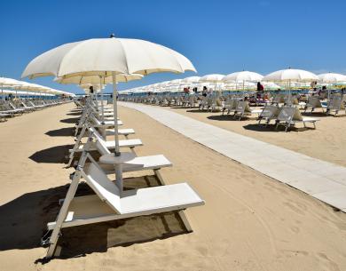 i-suite en i-family-spa-a-5-star-hotel-by-the-sea-in-rimini 014