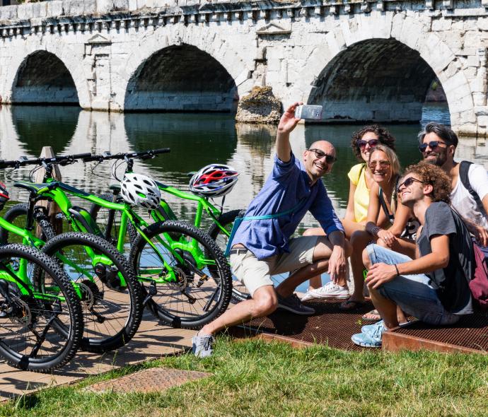 i-suite fr hotel-rimini-pour-tour-ebike-rimini-avec-degustation-de-piadina 007