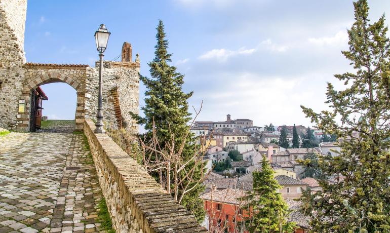 i-suite it hotel-con-ebike-a-noleggio-per-pedalate-nell-entroterra-romagnolo-e-verucchio 018